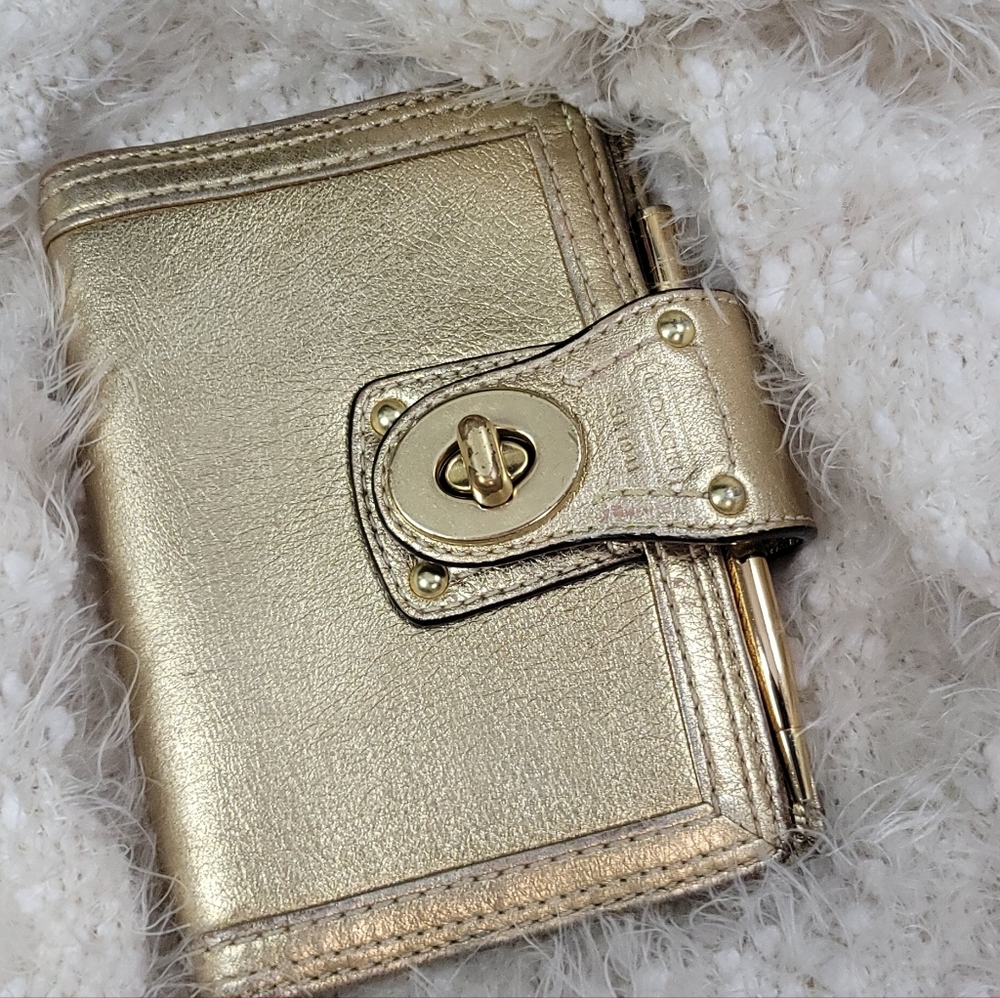 Vintage (2008) Coach Mini Leather  Passport Holder / Agenda Gold Viral In TikTok